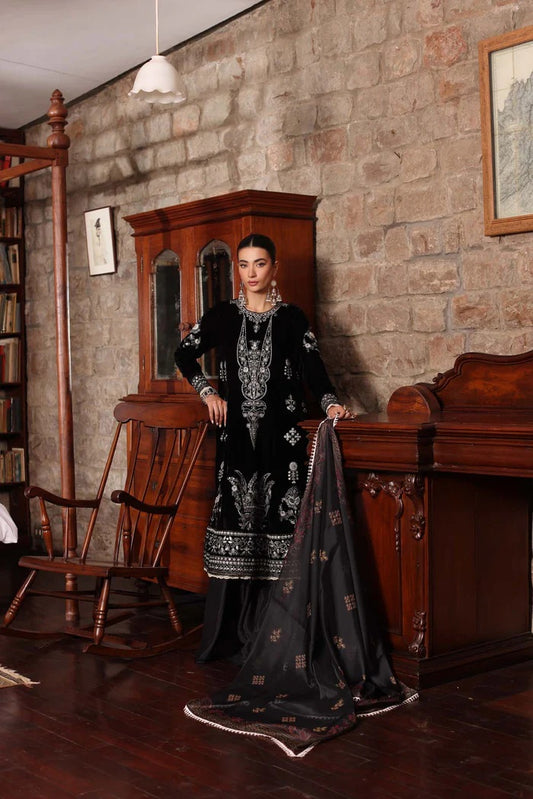 Noor By Saadia Asad Luxury Velvet Collection Unstitched PAREEHA D-12